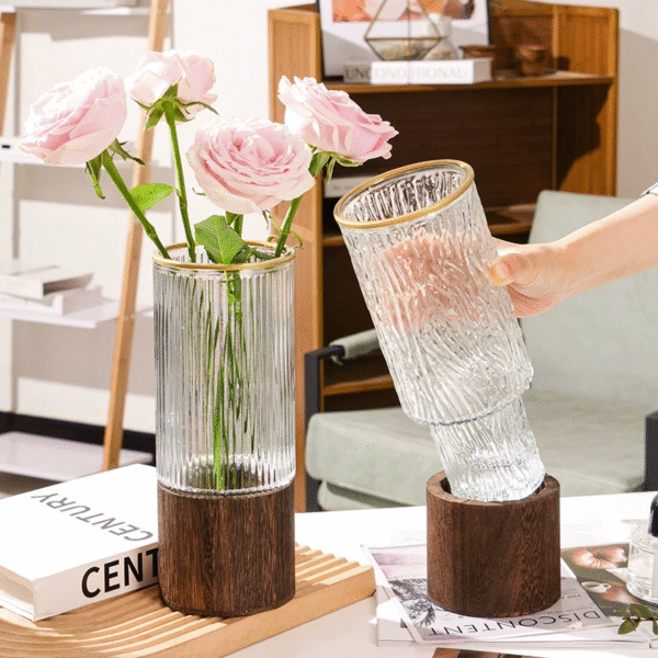 Simple glass vase